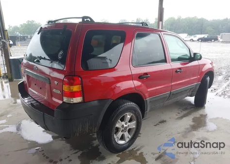 2005 Ford Escape Xlt из США, поврежденный, VIN 1FMYU93125KE31365